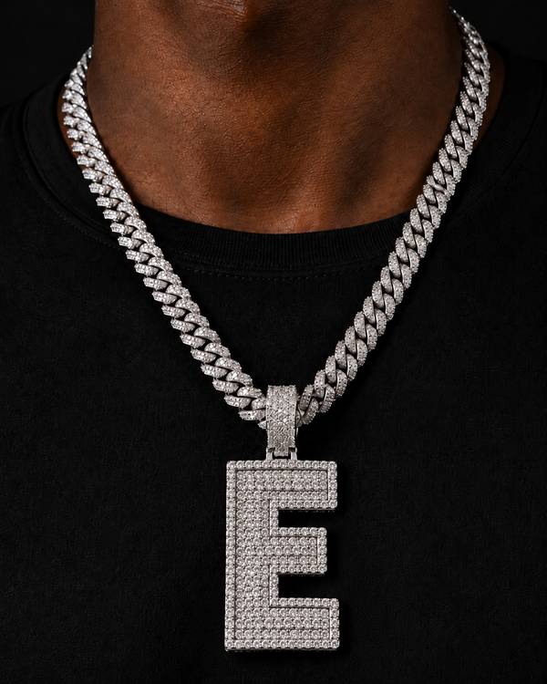 Custom Initial Pendant in 925 Sterling Silver with VVS Moissanite – Iced-Out Personalized E Letter Pendant (Copy)