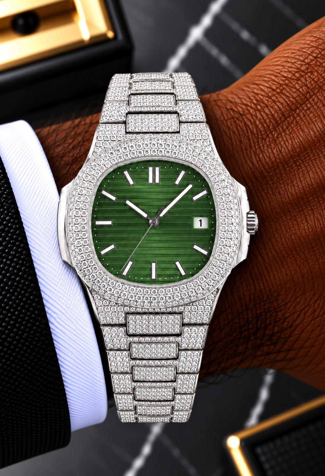 Green Dial Fully Iced Moissanite Luxury Watch – Silver Finish